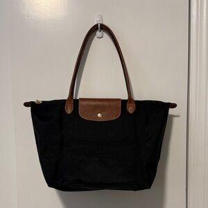 Le Pilage Original Medium Nylon Tote in black/tan/gold colorway - by Longchamp